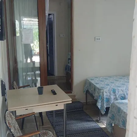 Oezlem Apartahotel *