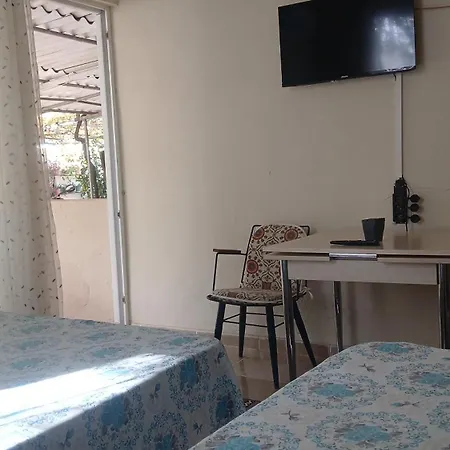 Oezlem Apartahotel